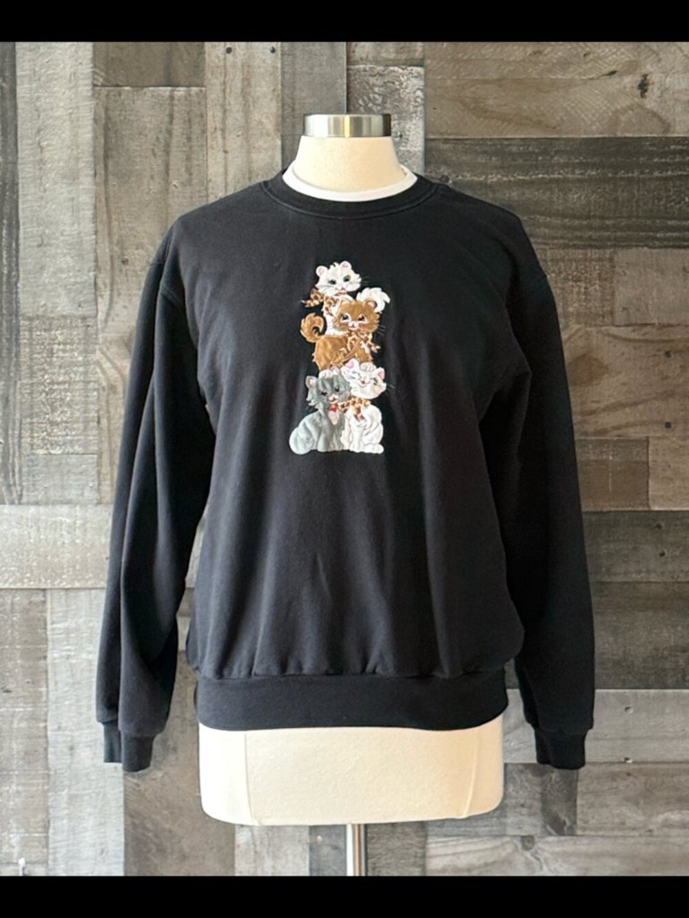Vintage 90s black sweatshirt medium velvet kitten cute cat dark feminine kidcore